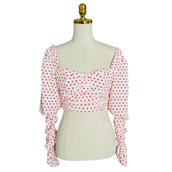 ASOS Collective the Label Bow Back Crop Top in Ditsy Red Hearts Print Size 2 - Picture 4 of 8